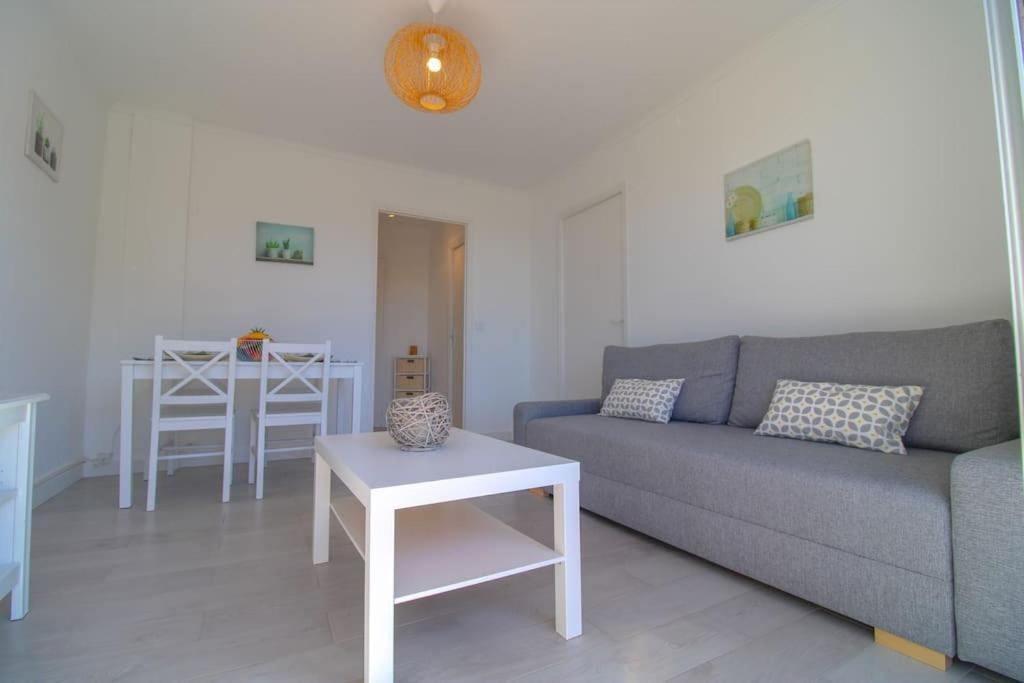 Ferienwohnung Le Republique By Apirent #Balcon #Climatisation #Parking Cannes Exterior foto