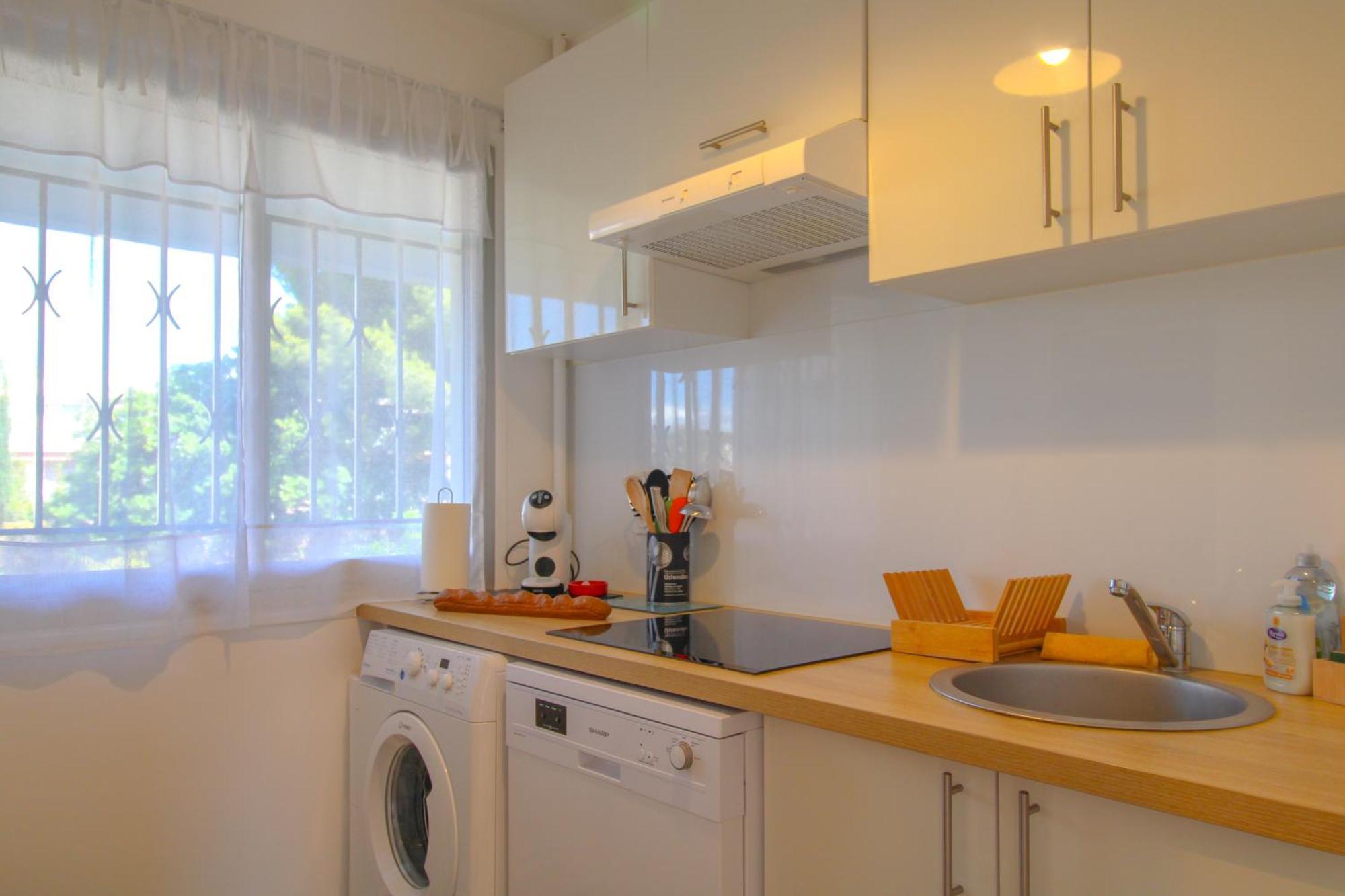 Ferienwohnung Le Republique By Apirent #Balcon #Climatisation #Parking Cannes Exterior foto